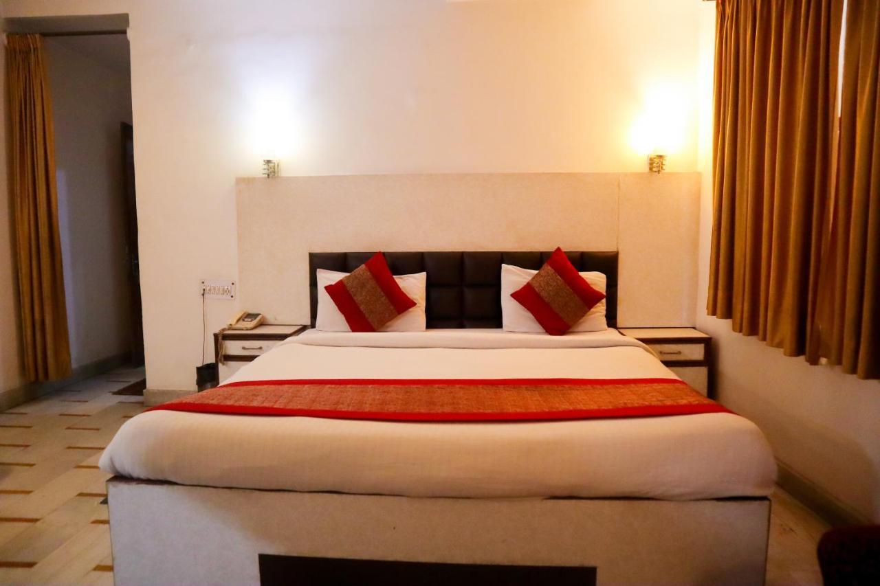 Hotel India International นิวเดลี ภายนอก รูปภาพ