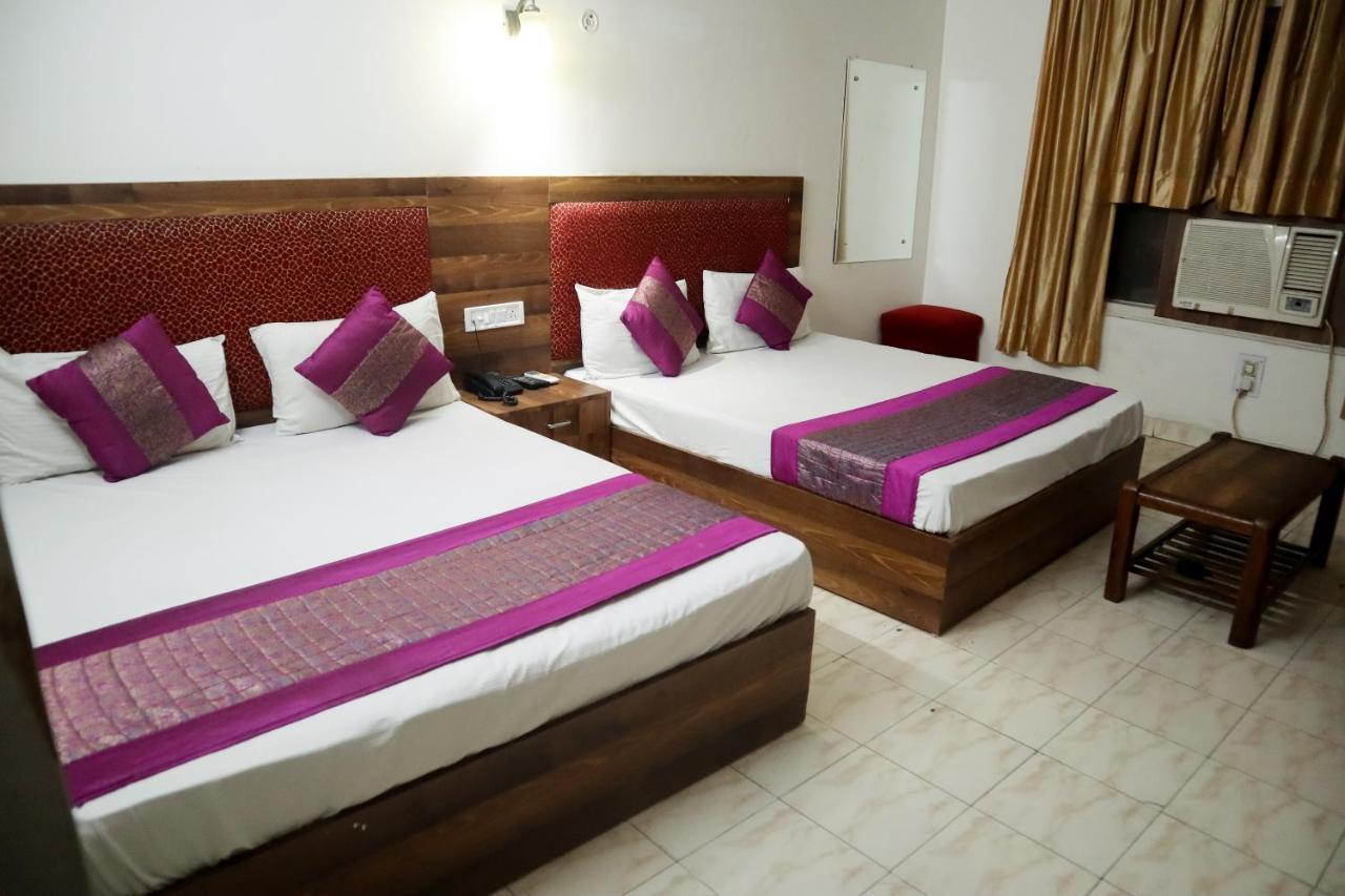 Hotel India International นิวเดลี ภายนอก รูปภาพ
