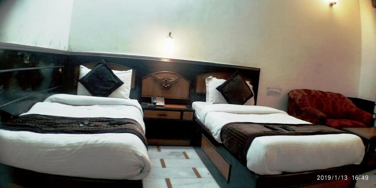 Hotel India International นิวเดลี ภายนอก รูปภาพ
